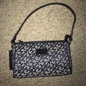 TOMMY HILFIGER purse